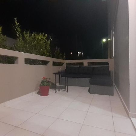 חאניה Nickolas Tiny Apartment Souda-Chania מראה חיצוני תמונה