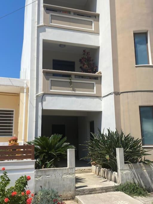 חאניה Nickolas Tiny Apartment Souda-Chania מראה חיצוני תמונה