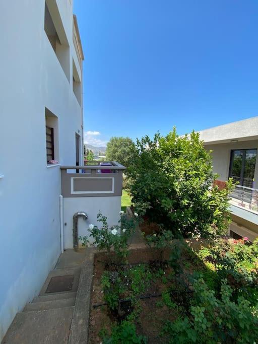 חאניה Nickolas Tiny Apartment Souda-Chania מראה חיצוני תמונה